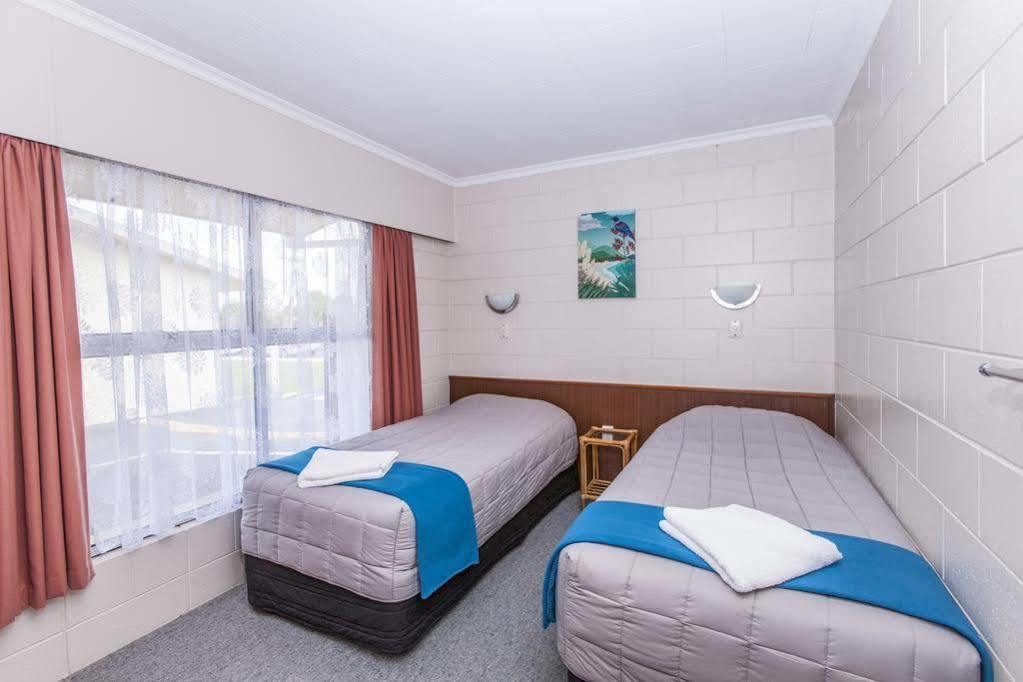 Kensington Motel Whangarei Extérieur photo